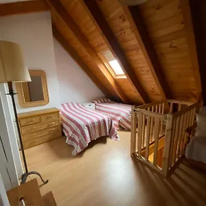duplex-bonito-y-acogedor-muy-cerca-estacion-esqui.catalonia-hotels.com/